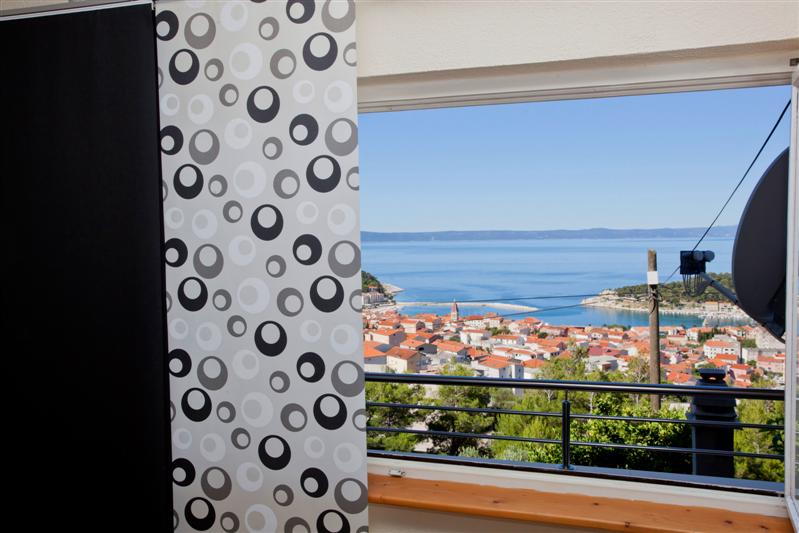 Cheap apartments in Makarska Croatia - Apartment Anamari A2