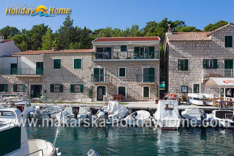 Croatia Waterfront Beach Apartments to Rent - Makarska - Apartments Bura