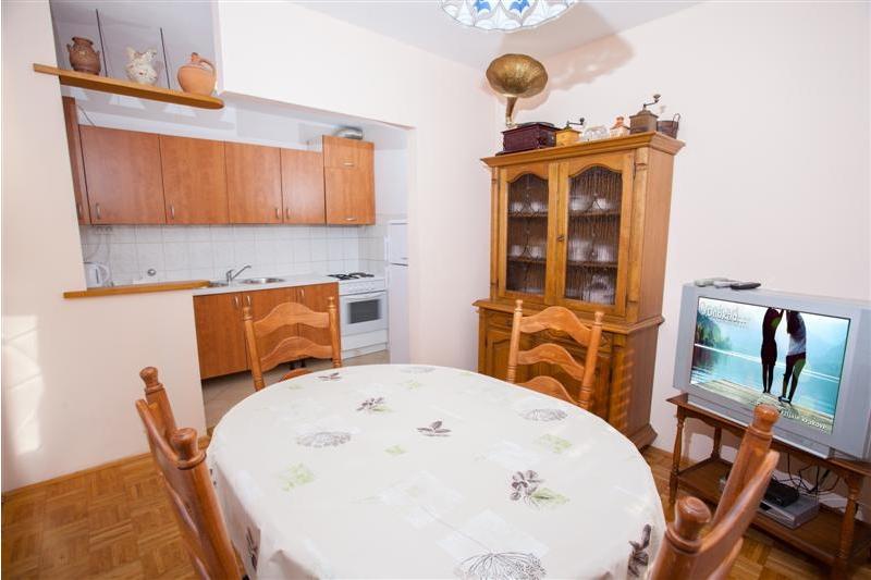 Makarska Ferienwohnung Billig  für 4 personen - Apartment Marita A4 / 02