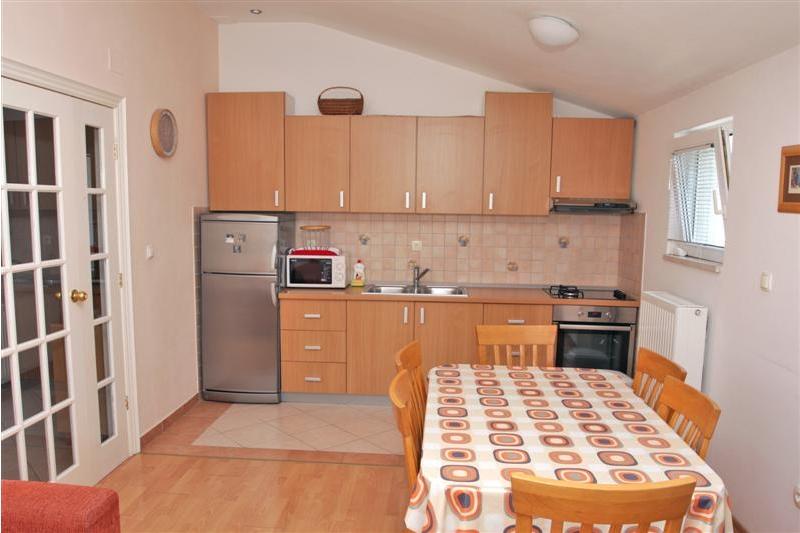 Budget accommodation Makarska - Apartment Marita A6 / 05