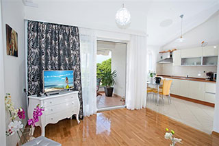 Makarska Croatia apartment near the Sea Vesela a3