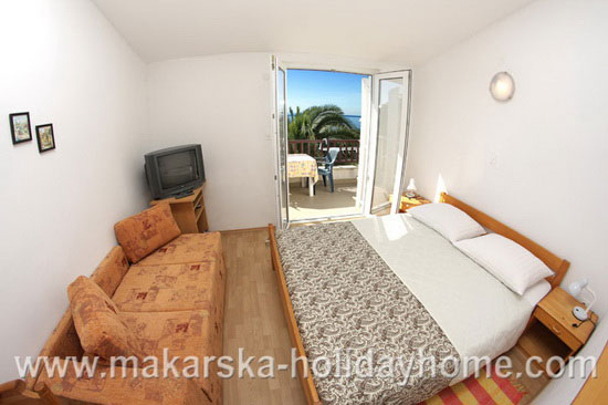 Apartments on the beach in Zaostrog - Makarska Riviera 4