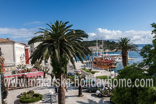 Ferienwohnung Kroatien direkt am Meer-Makarska-Apartment Kostela