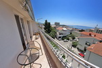 Private apartments to rent in Makarska