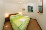 Apartment on the beach Makarska - Apartments Sumic