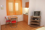 apartmani bekavac maklarska dnevni boravak