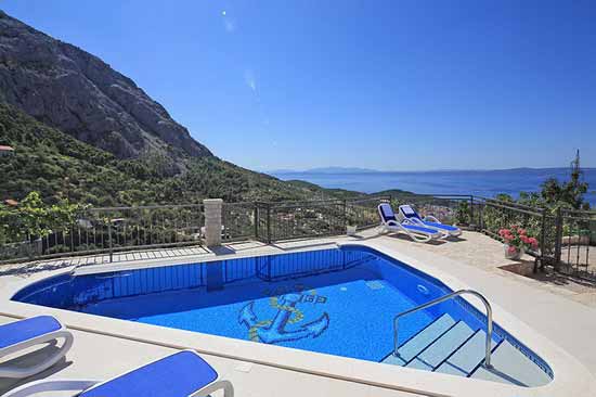 Vila s bazenom Makarska - Villa Marija