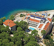 Makarska Chorvátsko - Hotel s bazénom