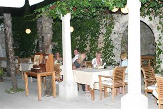 Rooms & breakfast in Makarska Croatia - Villa Riva