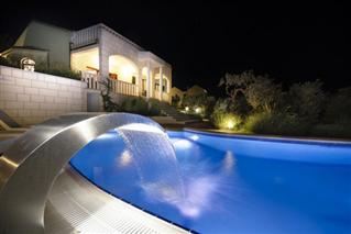 Ferienhaus mit Pool und Hund Makarska für 10 Personen - Villa Damir